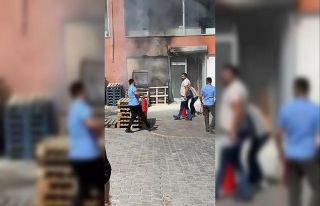 Yangın tüpünü alan koştu