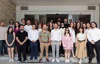 Yangında öncü araç, yaralıya uçan İHA