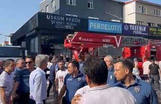 Yangını müdahale eden itfaiye ekiplerine saldırdılar