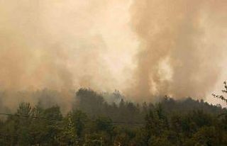 Yoğun dumanlar havadan müdahaleyi zorlaştırıyor