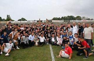 Yunusemre Belediyespor U17 Türkiye Şampiyonu oldu