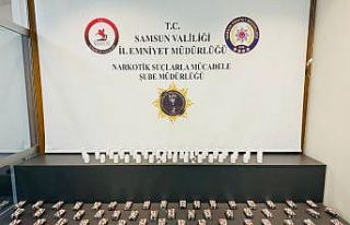 Zehir tacirlerine darbe: 5 bin 600 sentetik ecza ele...