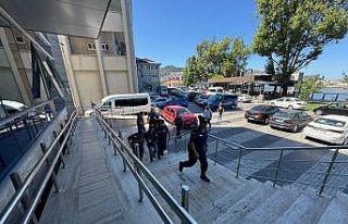 Zonguldak’taki cinayet zanlısı adliyeye sevk edildi