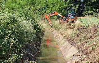 50 bin dekar tarım arazisini besleyen sulama kanallarında...
