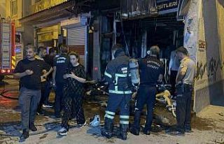 Adıyaman’da giyim mağazasına molotofkokteyli...