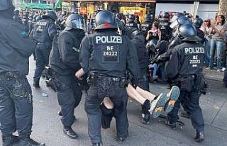 Alman polisinden Filistin’e destek eylemi yapanlara...