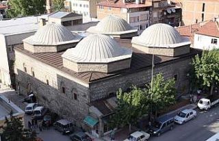 Amasya’da Tarihi Firuz Hüseyin Ağa Bedesteni ve...