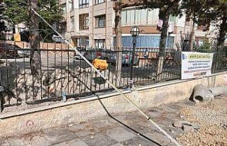 Ankara’da elektrik akımına kapılan belediye işçisi...