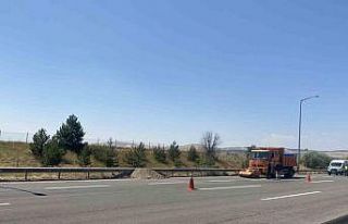 Ankara’da metenol yüklü tanker kaza yaptı: Yol...