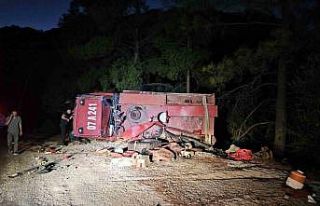 Antalya’da arazöz devrildi: 2 orman işçisi yaralı