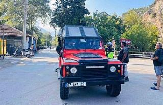 Antalya’da jandarmadan safari denetimi