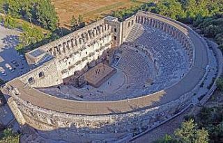 Antalya’dan tarihi rekor: Bir günde 105 bin ziyaretçi