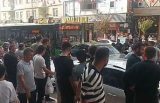 Aracı içinde bayılan sürücü hastaneye kaldırıldı