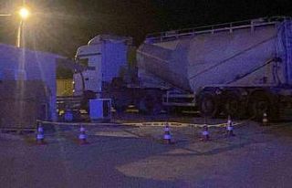 Arkadaşının silahlı saldırısına uğrayan şahıs...