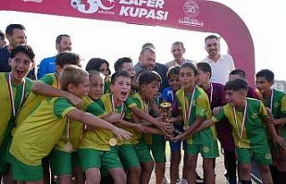 Arnavutköy’de U-11 Minikler Futbol Şampiyonası...