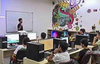 ASSİM’de robotik kodlama dersi ile teknolojiye...