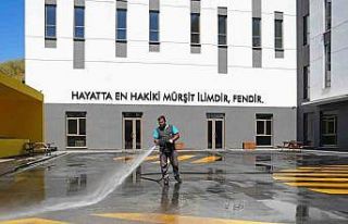 Ataşehir Belediyesi okulları yeni döneme hazırlıyor