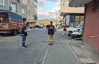 Avcılar’da "yan baktın" kavgası: 1...