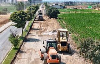 Aydın’ın tüm ilçelerinde yol yapım ve yenileme...