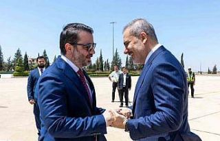 Bakan Fidan, Eş-Şara tarafından kabul edildi