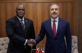 Bakan Fidan, Gambiya Dışişleri Bakanı Njie ile...