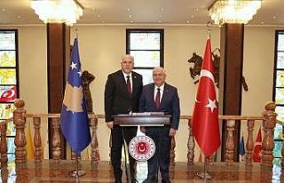 Bakan Güler, Kosova Bölgesel Kalkınma Bakanı Damka...