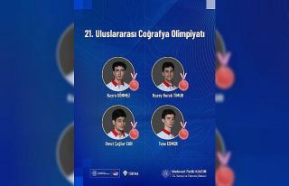 Bakan Kacır: "Ülkemizi temsil eden gençlerimiz...