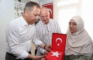 Bakan Yerlikaya’dan şehit Ahmet Doğan’ın Denizli’deki...