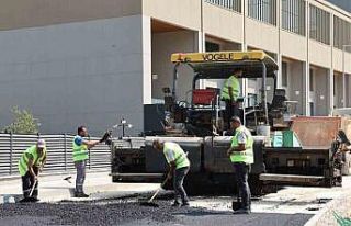 Balkan Mahallesi’nde yollar asfaltlanıyor