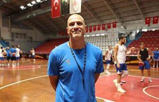 Başantrenör Yolcu’dan taraftara çağrı: "Burada...