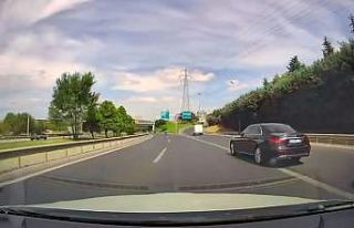 Basın Ekspreste aracıyla diğer sürücünün önüne...