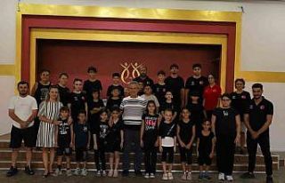 Başkan Tetik’ten Nazilli Belediyesi Halk Oyunları...