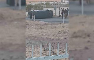 Batman’da minibüs yan yattı: 1 yaralı