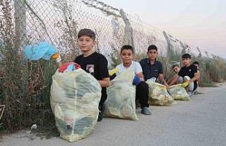 ‘Ben başladım sıra sende’ sloganıyla çöp...