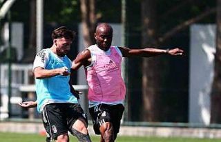 Beşiktaş, St. Patrick’s maçı hazırlıklarını...