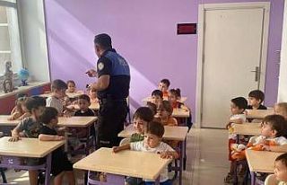 Bilecik polisi miniklerle buluştu
