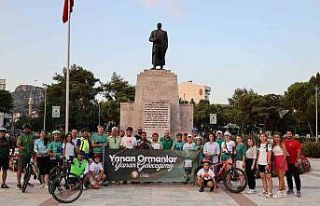 Bisikletçiler orman yangınlarına dikkat çekmek...