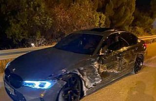 Burdur’da iki otomobil çarpıştı: 2 yaralı