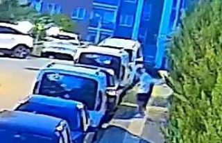 Bursa’da gençler araçların kaportasını çizip...