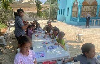 Bursalı çocuklar "gri" rengi sevmedi