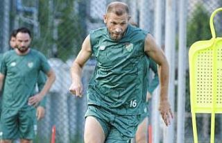Bursaspor’da 1461 Trabzon mesaisi sürüyor