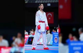 Büyükşehrin karatecisi Avusturya’da Türk Bayrağı’nı...