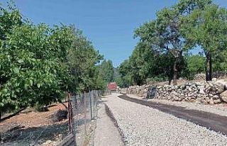 Çameli Belediyesi kendi imkanlarıyla altyapı çalışmalarını...