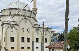 Cami kubbesinden düşen şahıs hayatını kaybetti