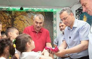 Camiler çocuk sesleriyle şenleniyor