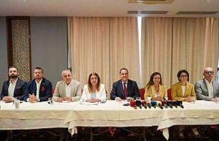 CHP’li vekillerden Manisa çıkarması