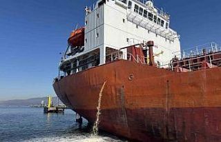 Denizi kirleten gemiye suçüstü