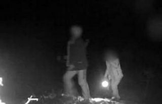 Denizli’de 3 kaçak avcı gece avında fotokapanla...