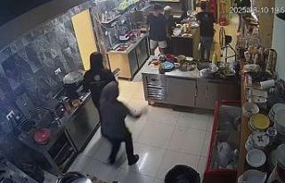 Deprem anı Manisa’da kameralara yansıdı