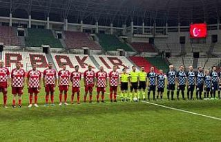 Diyarbakır’da "Gösteri Maçı"nda sahaya...